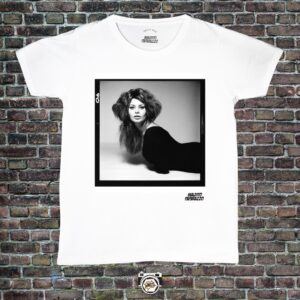 Sophia Loren Pose