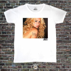 Shakira Laundry