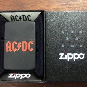 Encendedor Zippo AC DC LOGO