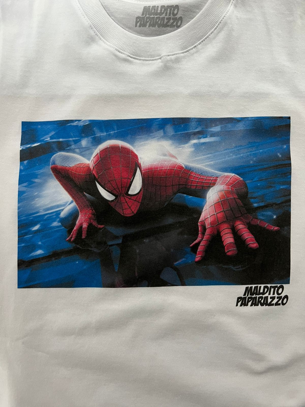 Spiderman Trepando (Marvel) – Maldito Paparazzo