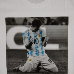 Messi Arrodillado (Argentina) (DISEÑO EXCLUSIVO)