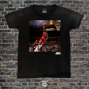 Michael Jordan volando (NBA)
