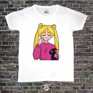 Serena Tomando Te (Sailor Moon)