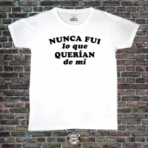 Nunca fui lo que querían de mí (Lali)