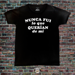 Nunca fui lo que querían de mí (Lali)