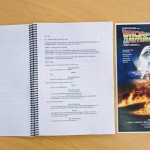 BACK TO THE FUTURE – REPLICA GUION ORIGINAL CON AFICHE DE REGALO (VOLVER AL FUTURO)